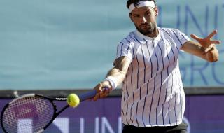Григор Димитров постигна първа победа на турнира в Ница