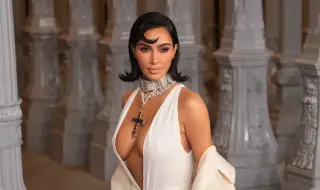 Ким Кардашиян с грандиозна промяна: острига косата си като майка си Крис Дженър в Париж (СНИМКИ)