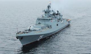 Руска фрегата влезе в гръцко пристанище