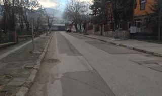 Аварийно кърпене на дупки прави Куклен