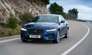 Jaguar спира производството на коли с ДВГ