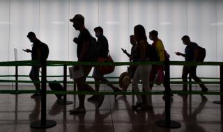 Заразените с коронавирус в света са близо 15,5 милиона