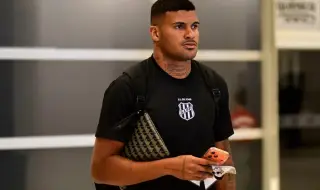 Станимир Стоилов залага на бразилска мощ