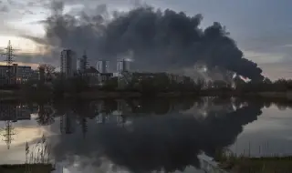 Руски дрон удари товарен кораб край Одеса, трима ранени при атака в региона