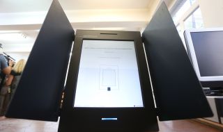 Всички машини и изборни книжа в Ямболска област са разпределени в секционните комисии