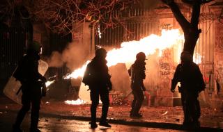 Анархисти предизвикаха хаос в Атина
