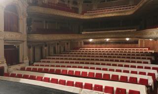 Народният театър се готви да отвори отново на 16 ноември