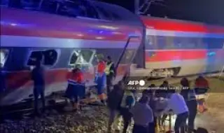 Челен удар между два високоскоростни влака взе 21 жертви в Испания, ранените са около сто ВИДЕ