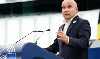 Илхан Кючюк: Приятелите на Костадинов в Австрия наложиха ветото за Шенген за България