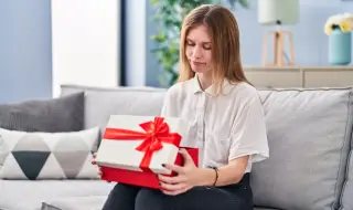 1/4 от хората получават разочароващи или нежелани подаръци за Коледа