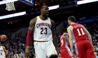 ЛеБрон Джеймс мина границата от 25 000 точки