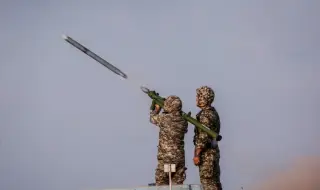 Американски боеприпас падна край АЕЦ „Бушехр“ в Иран, тревога и в Йордания