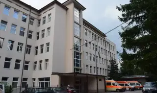 Арестуваха мъж, набил сина си в хотел в Банско