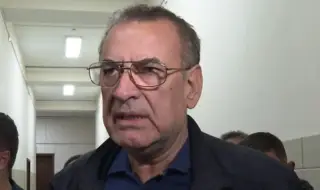 Джевдет Чакъров – (не)нужният