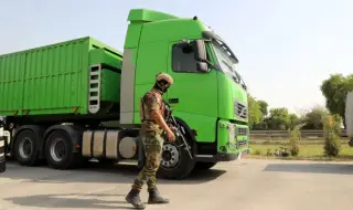 Ирак транспортира петролни продукти с камиони до средиземноморските пристанища