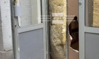 Директорът на българския център в Скопие: Има щети на стената към конферентната зала