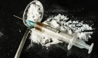 Откриха над 400 кг хероин, увит в матраци в тир на „Капитан Андреево“