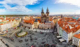 Атака с нож в Прага: Нападателят е задържан от чешката полиция