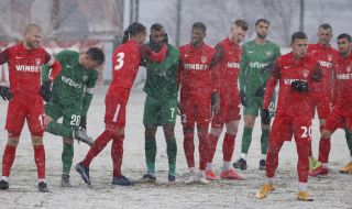 Лудогорец ще пусне жалба срещу съдийството в мача с Царско село