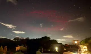 Огненочервен ореол в небето над Италия изуми учените (СНИМКА)