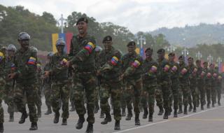 Русия отрече, че изтегля войниците си от Венецуела