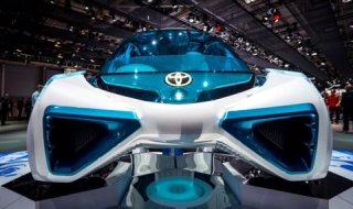 Toyota показа колата на бъдещето