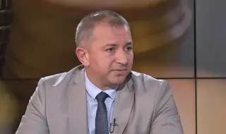 Експерт: Рекордният бюджетен дефицит и поскъпването на горивата поставят българската икономика под сериозен натиск