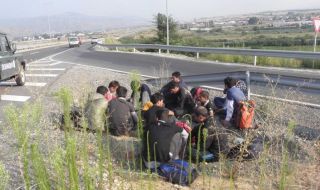 Край Одрин хванаха 89 нелегални мигранти