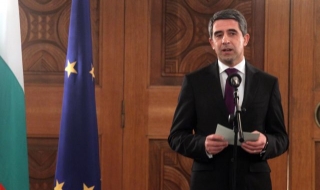 Плевнелиев разговоря с президента на Република Македония Георге Иванов