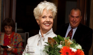 Райна Кабаиванска и Анна Томова-Синтова поздравиха "Каста дива"