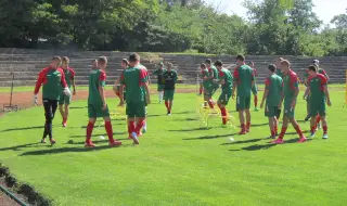 Селекционерът на младежите обяви списък с играчи за предстоящата контрола на България с Азербайджан