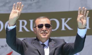 Ердоган: Аз трябва да контролирам разузнаването!