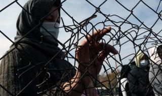 Заловиха 14 мигранти на пътен възел ”Мухово”