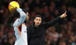 Арсенал привлече на талантливи близнаци