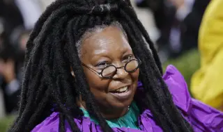 Упи Голдбърг стана прабаба за втори път