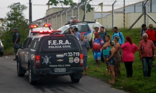 Десетки убити при бунт в бразилски затвор