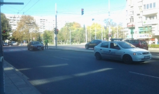 74-годишен блъсна пешеходка в Бургас