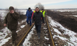 Още месец ремонт на жп линията в Харманлийско