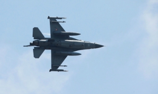 Турски военни самолети атакуваха цели на кюрдите в Ирак