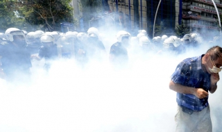 В Истанбул биха журналисти