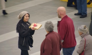 Искате коледен подарък? Вижте този експеримент