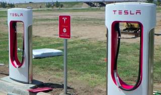 Първа зарядна станция на Tesla в България