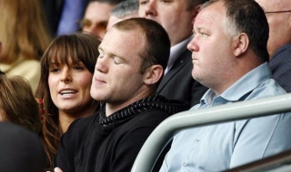 Жената на Рууни нахока сър Алекс