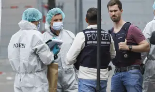 Mигрант нападна с нож протестиращи срещу незаконната миграция в Германия (ВИДЕО)