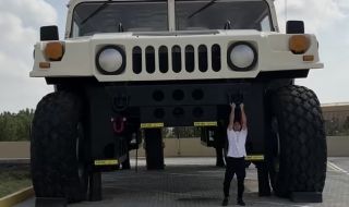 Пентхаус на колела или най-големият Hummer в света (ВИДЕО)