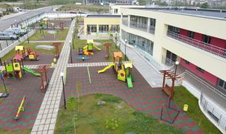 След първо класиране: Близо 10 000 деца в София остават извън ясли и градини