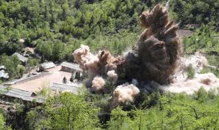 Вижте как Северна Корея разруши полигона си (СНИМКИ)