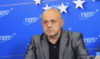 Томислав Дончев: ГЕРБ управлява успешно