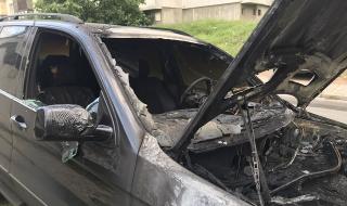 BMW Х5 изгоря в Казанлък