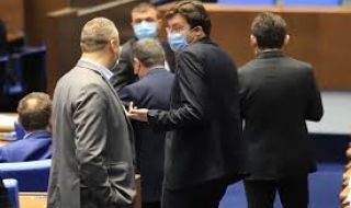 БСП скочи на стратегията за висшето образование